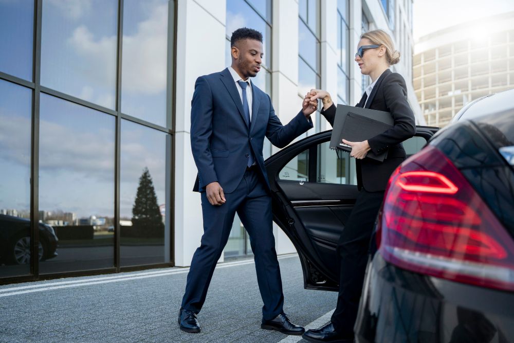 Luxury On Wheels: The Benefits of Corporate Limousine Services
